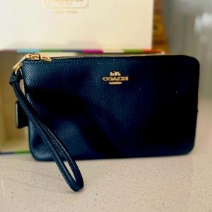 NEW IN BOX Coach Wallet Dark Navy Blue with Gold Hardware